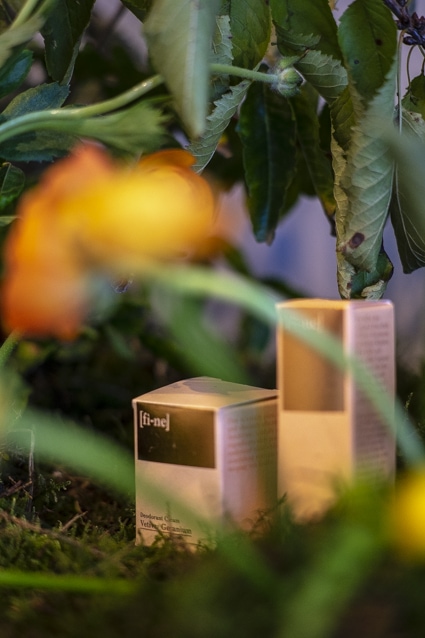 Presentación Fine Cosmetics en ambergris