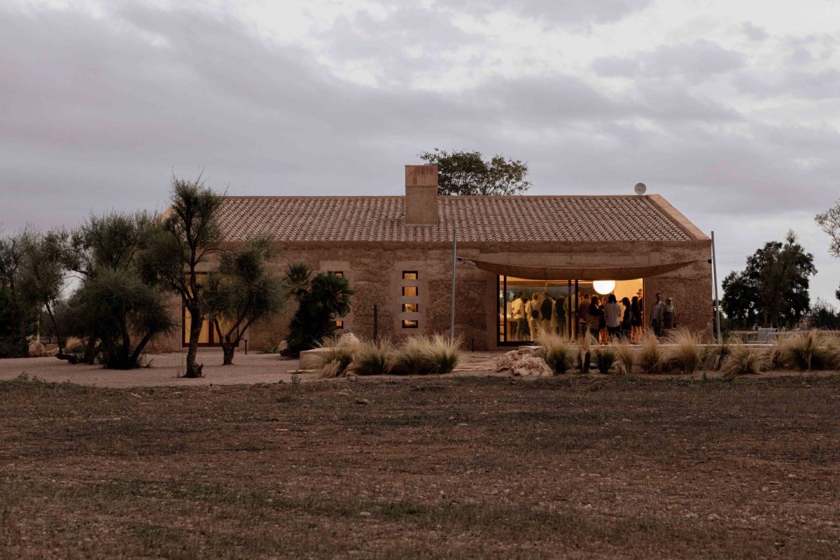 open house de ca na pau, de munarq