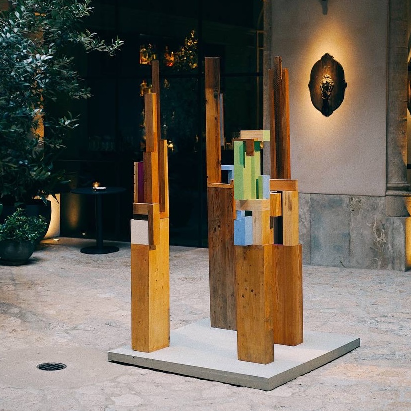 Jardín de Silencios una instalación de Olmo Sard