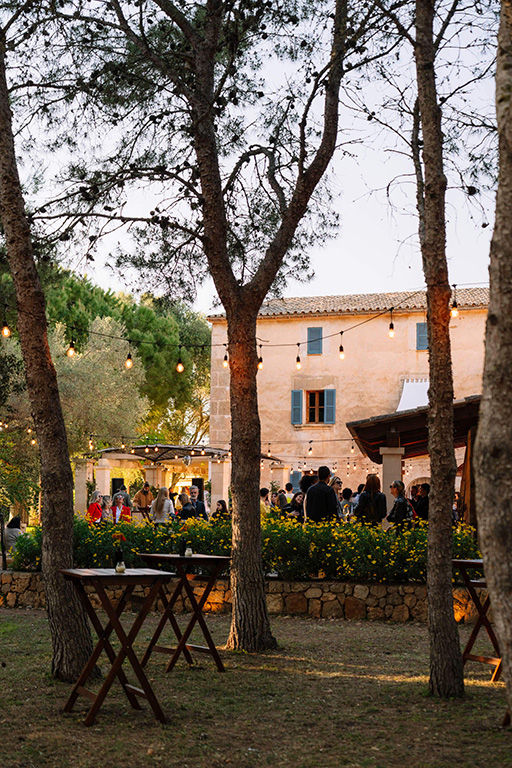 La Rosa Troupe: Gastronomía Cercana, Fresca Y Honesta