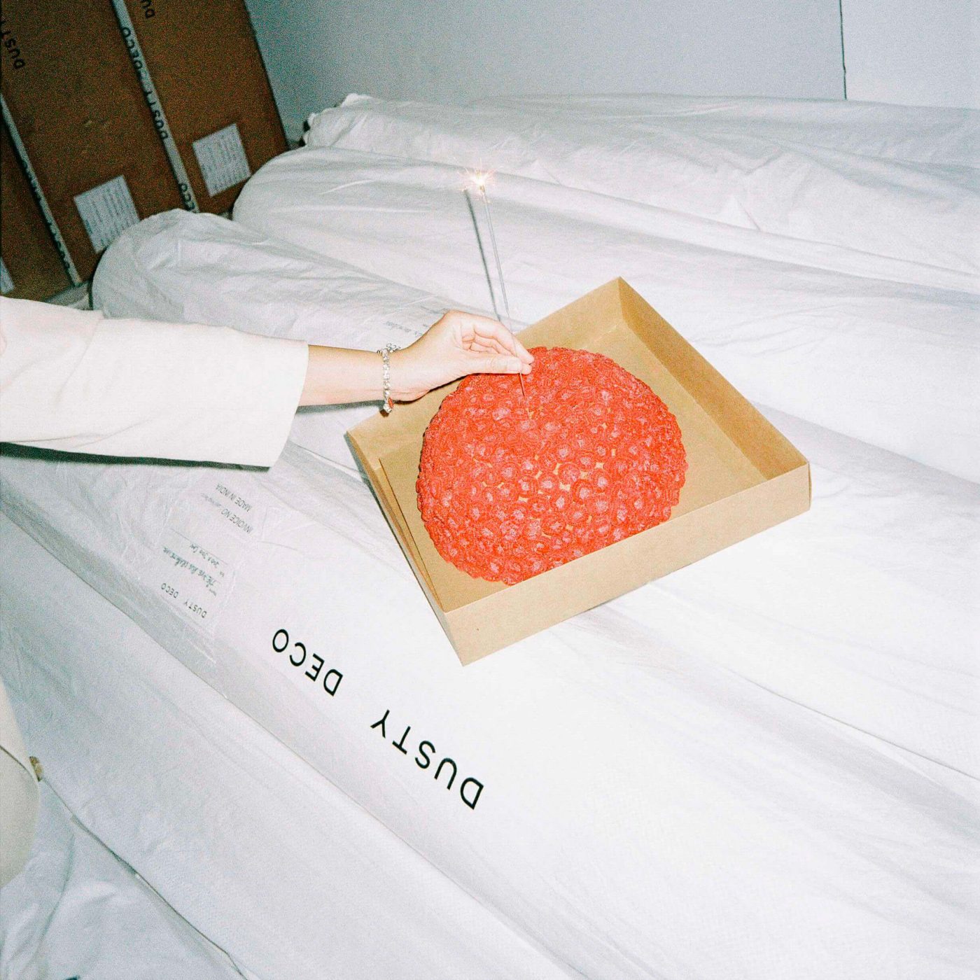 dusty deco summer shop
