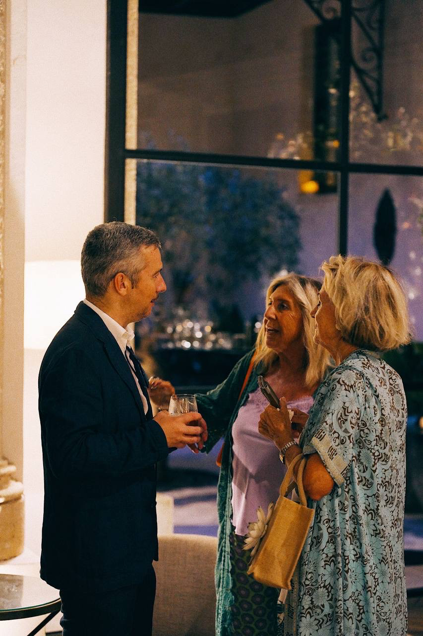 Jardín de Silencios una instalación de Olmo Sard