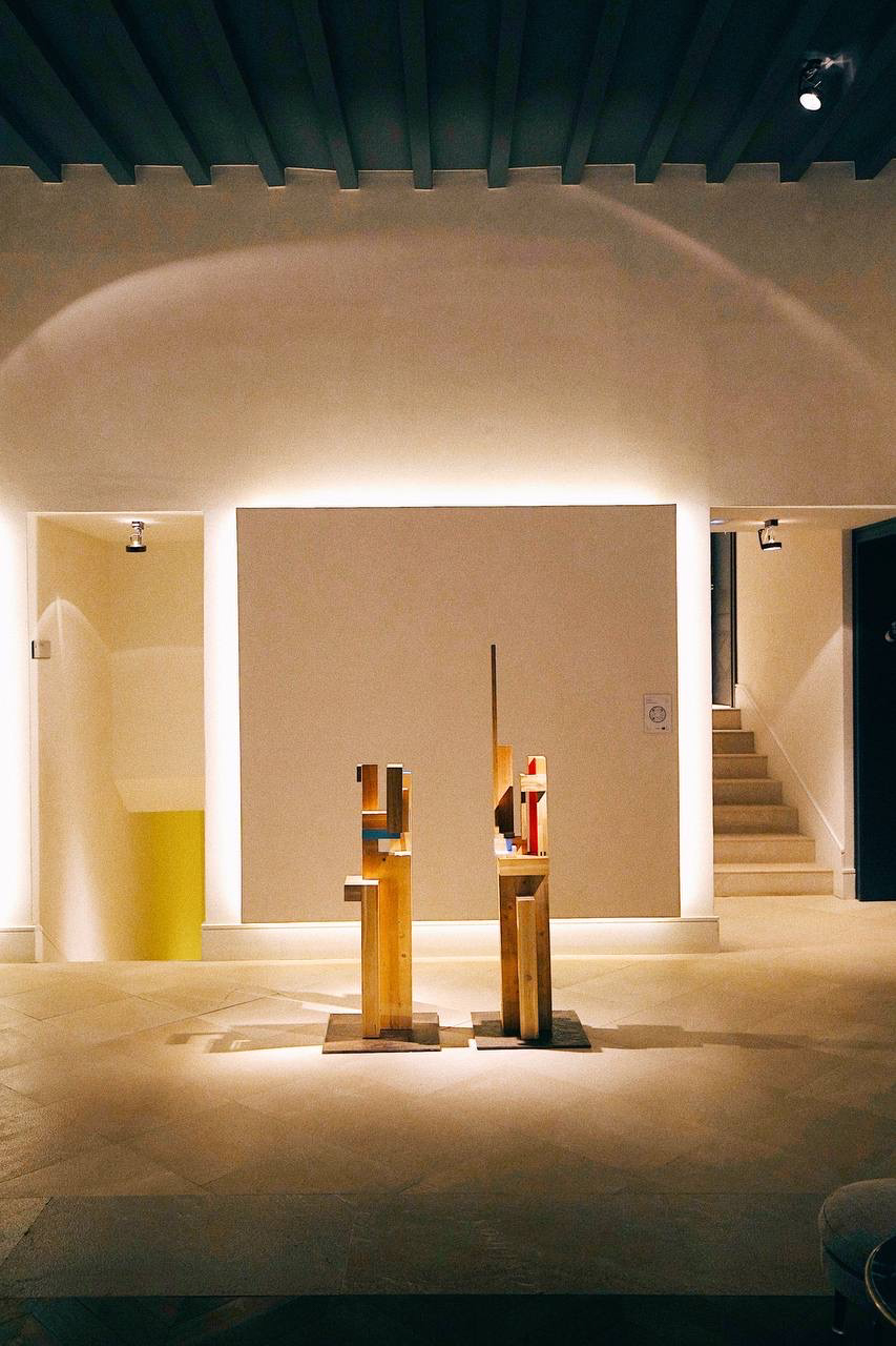 Jardín de Silencios una instalación de Olmo Sard